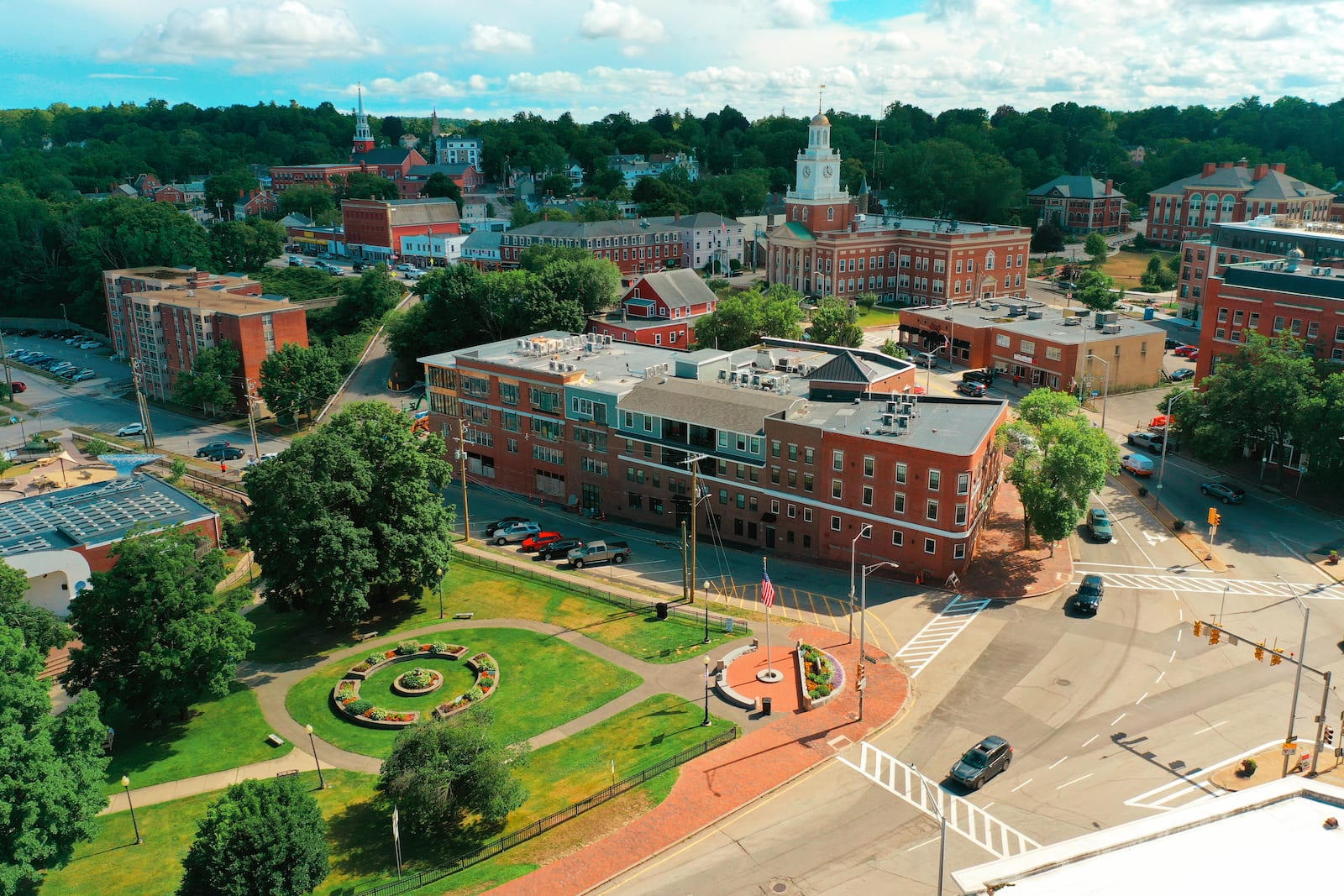 Aerial,Drone,Photography,Of,The,Downtown,Streets,Of,Dover,,Nh